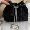 Bolsa De Festa Akira-Cravejada Quadrada Strass-Preto
