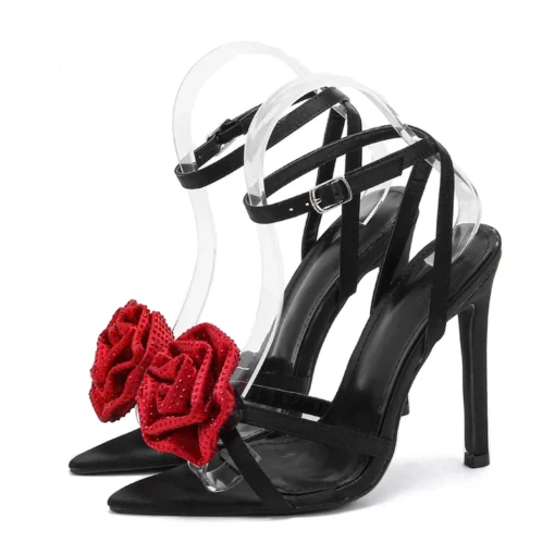 Sandália De Festa Belle Com Flor e Fivela-Preto