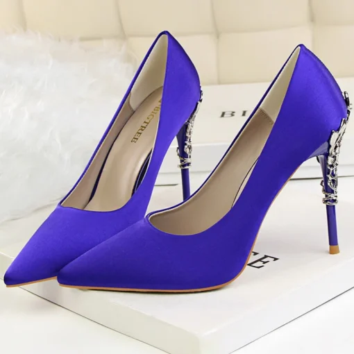 Scarpin Kelyn-Festa Luxo Cetim Salto Alto Metal 10 Cm