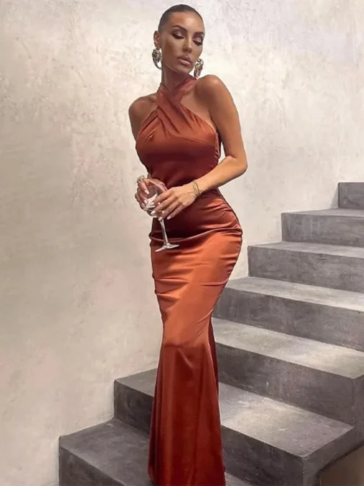 Vestido Julia-Em Cetim Sem Mangas-Ocasião Festas, Casamento-Marrom