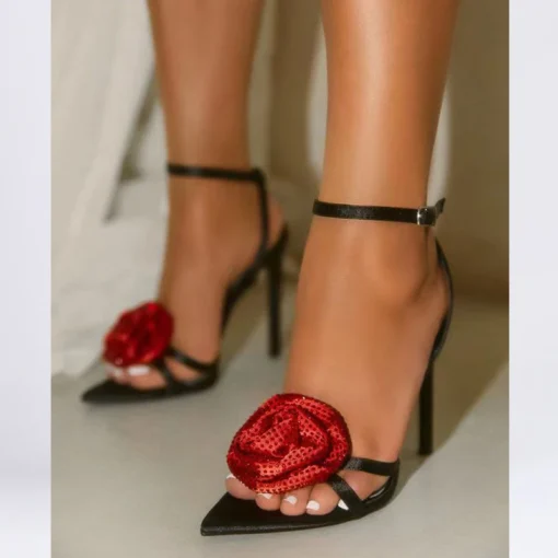 Sandália De Festa Belle Com Flor e Fivela-Preto