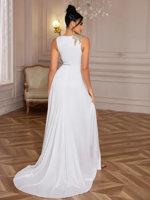Vestido Maxi Elegante, Sem Mangas com Bordado Floral Design Com Cintura Ajustada e Fenda Lateral - Branco - Image 2